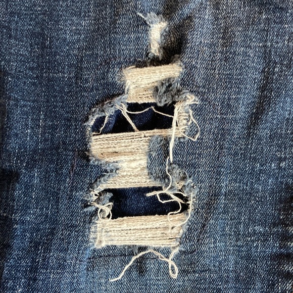 ⭐️Host Pick⭐️Old Navy Maternity Jeans Size 8 - Picture 4 of 6